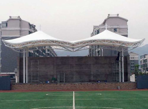 隨州揚(yáng)航鋼構(gòu)裝飾工程 專(zhuān)業(yè)打造看臺(tái)膜結(jié)構(gòu)設(shè)計(jì)與施工一體化解決方案